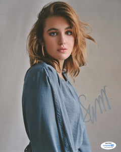 Sophie Nelisse Sexy Yellowjackets Signed Autograph 8x10 Photo ACOA