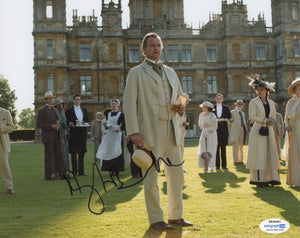 Hugh Bonneville Downton Abbey Signed Autograph 8x10 Photo ACOA