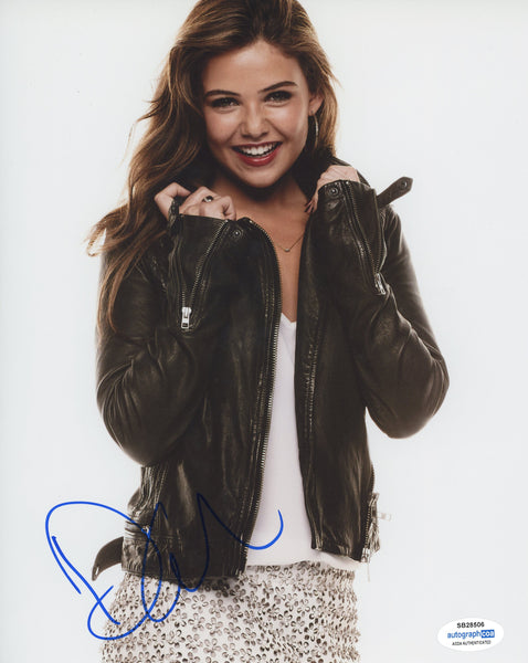 Danielle Campbell Originals Signed Autograph 8x10 Photo ACOA