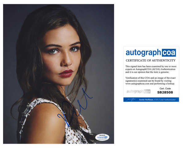 Danielle Campbell Originals Signed Autograph 8x10 Photo ACOA