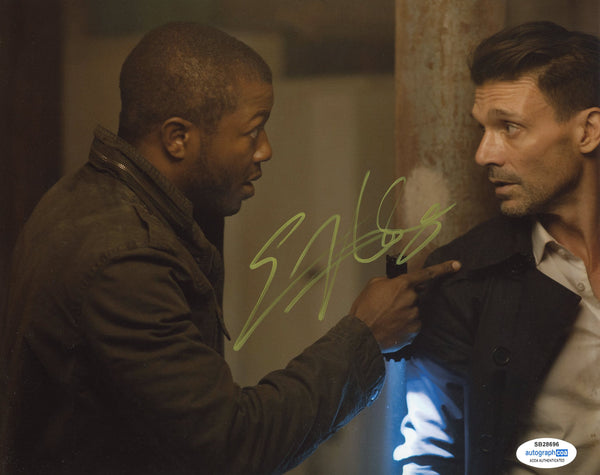 Edwin Hodge The Purge Autograph Signed 8x10 Photo ACOA