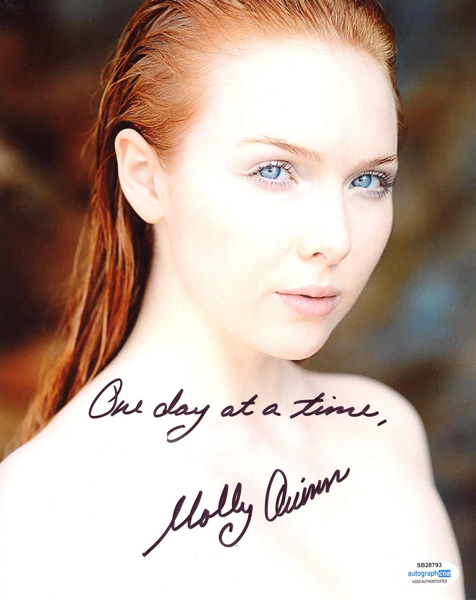 Molly Quinn Sexy Castle Signed Autograph 8x10 Photo ACOA