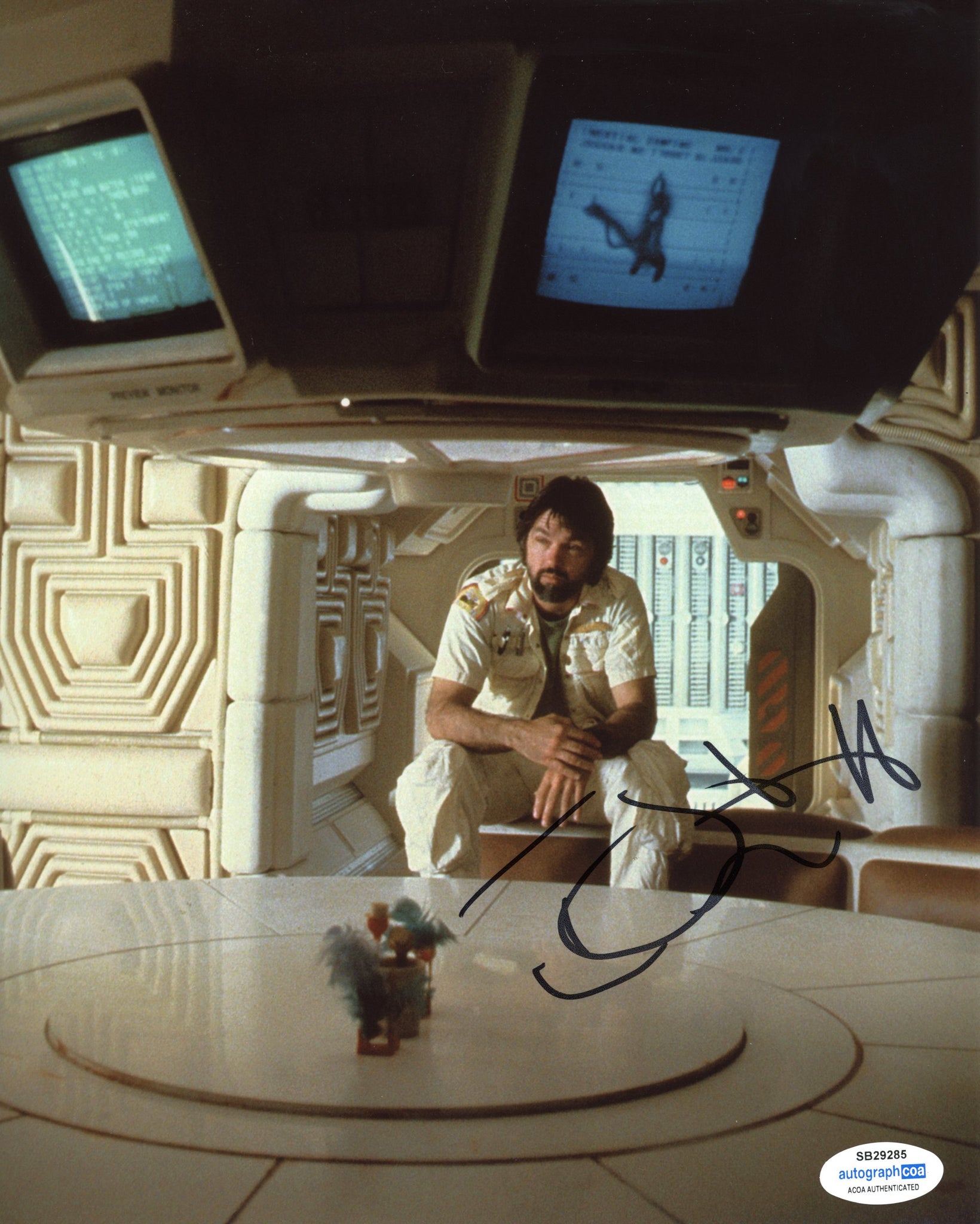 Tom Skerritt Alien Signed Autograph 8x10 Photo ACOA