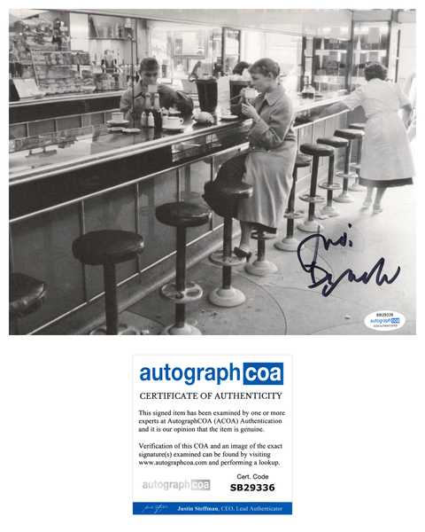 Judi Dench  Signed Autograph 8x10 Photo ACOA