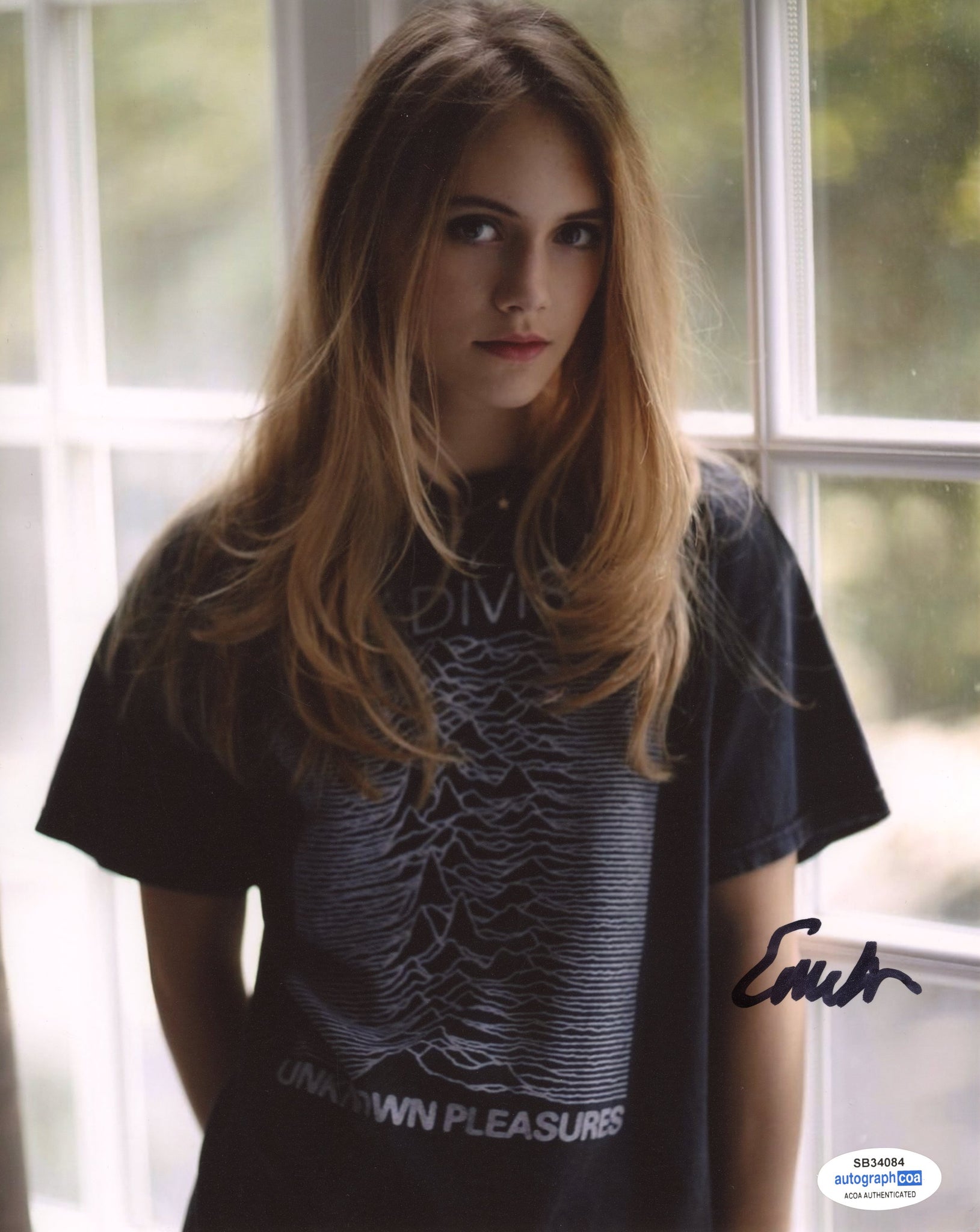 Emilia Jones CODA Signed Autograph 8x10 Photo ACOA