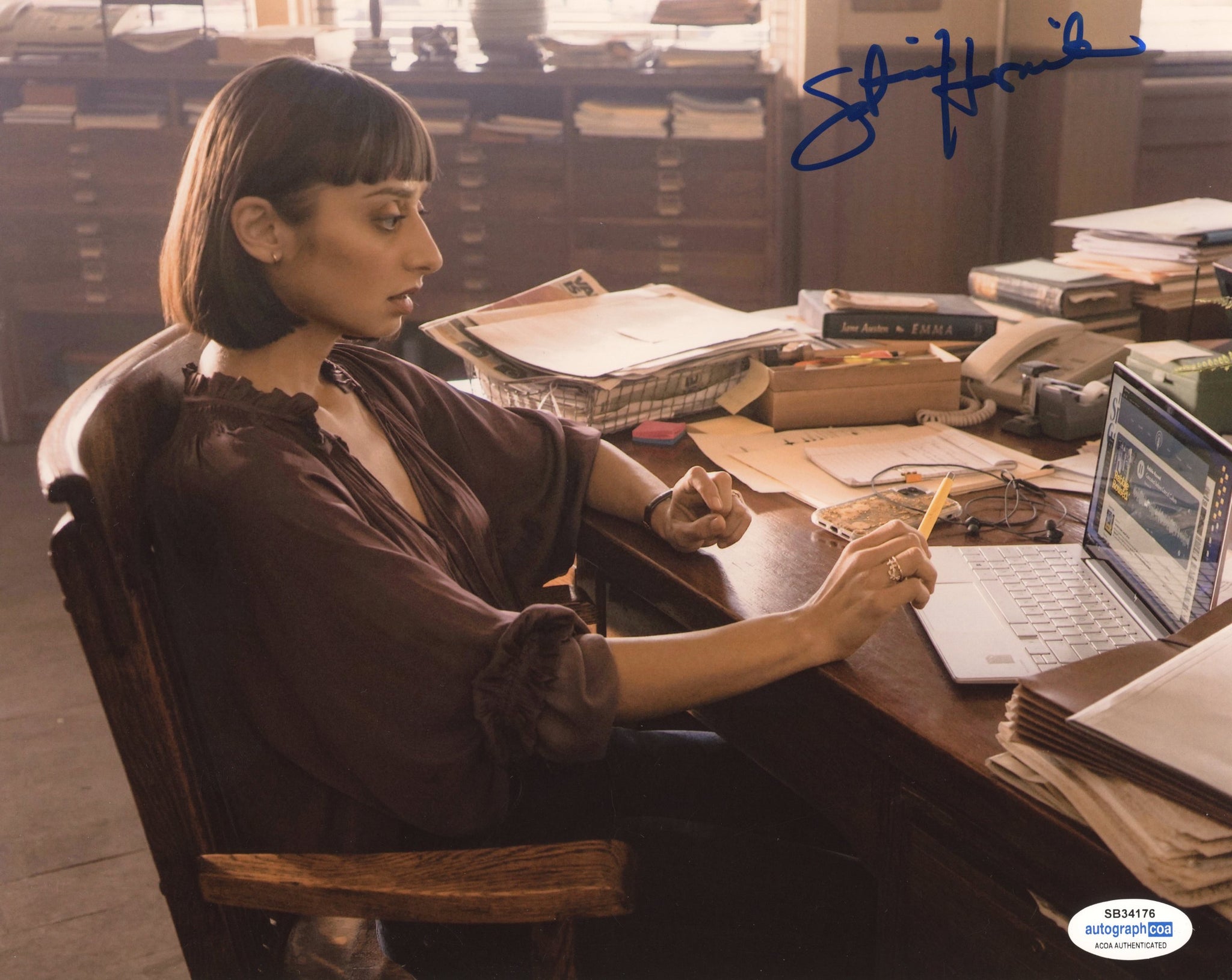 Sofia Hasmik Superman and Lois Signed Autograph 8x10 Photo ACOA