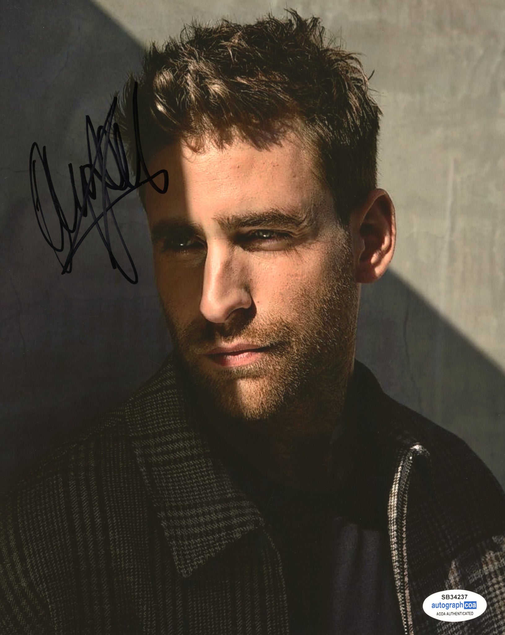 Oliver Jackson Cohen Invisible Man Signed Autograph 8x10 Photo ACOA