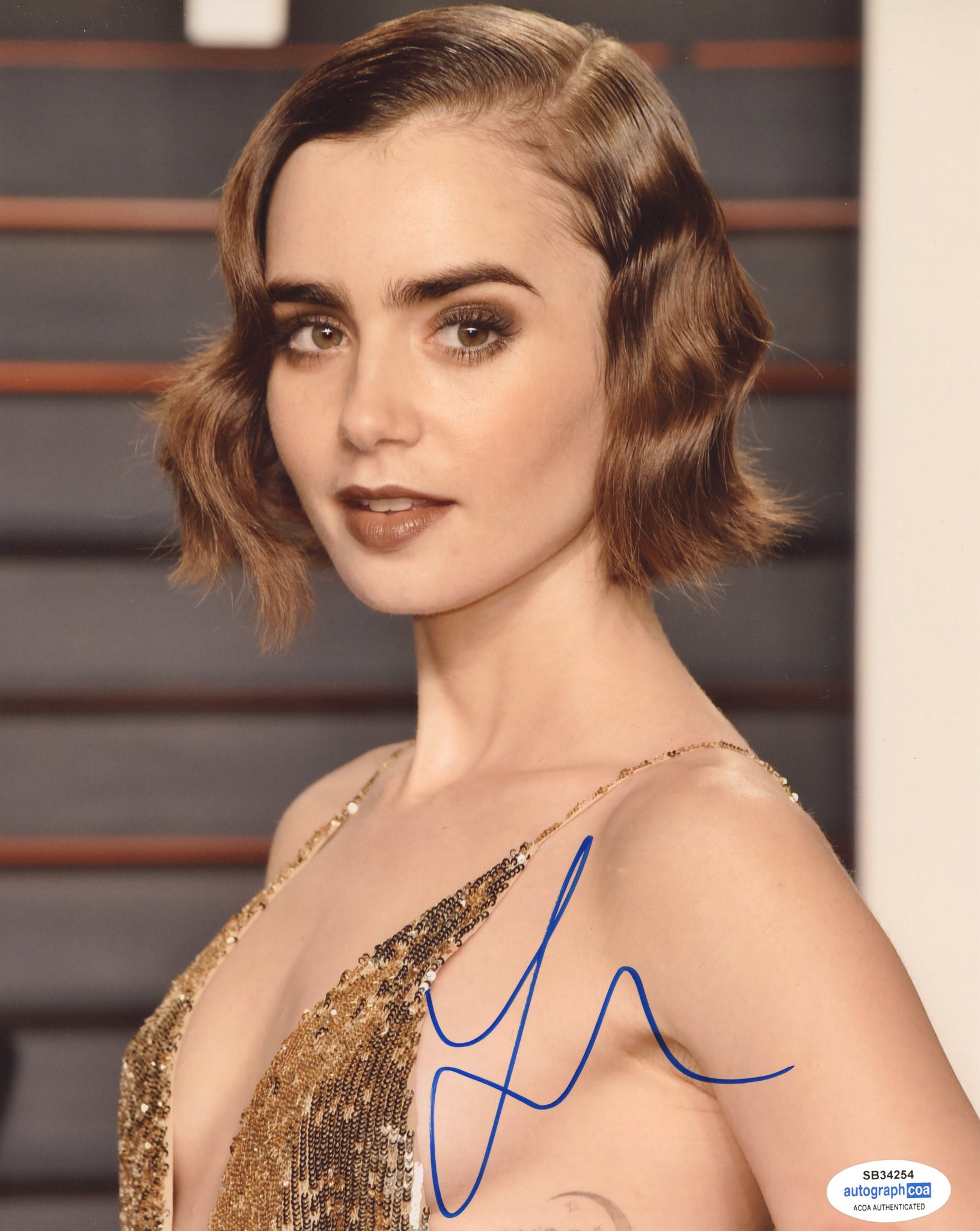 Lily Collins Sexy Signed Autograph 8x10 Photo ACOA