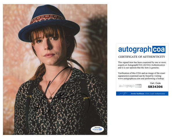 Jessie Buckley Sexy Signed Autograph 8x10 Photo ACOA