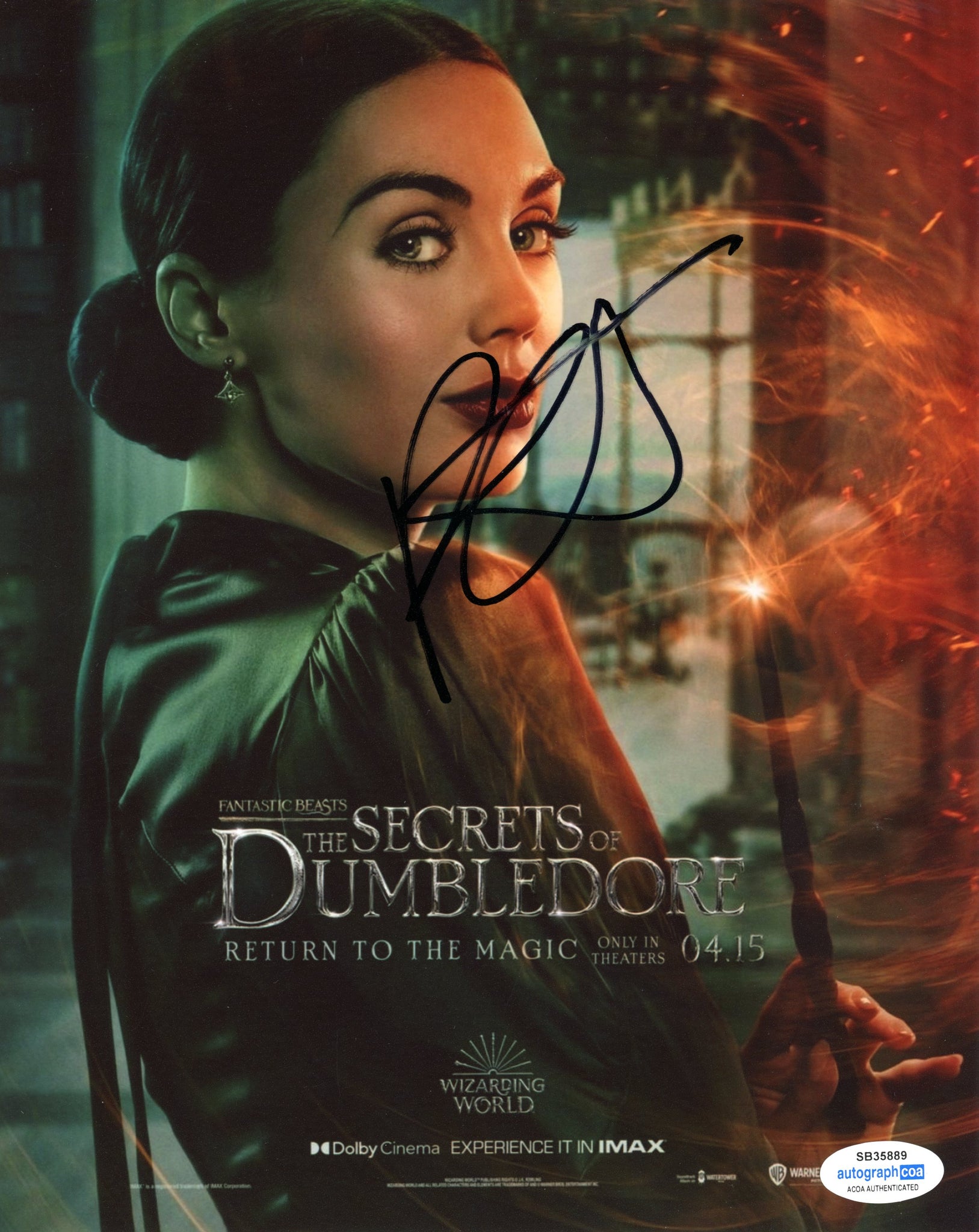 Poppy Corby-Tuech Fantastic Beasts Signed Autograph 8x10 Photo ACOA