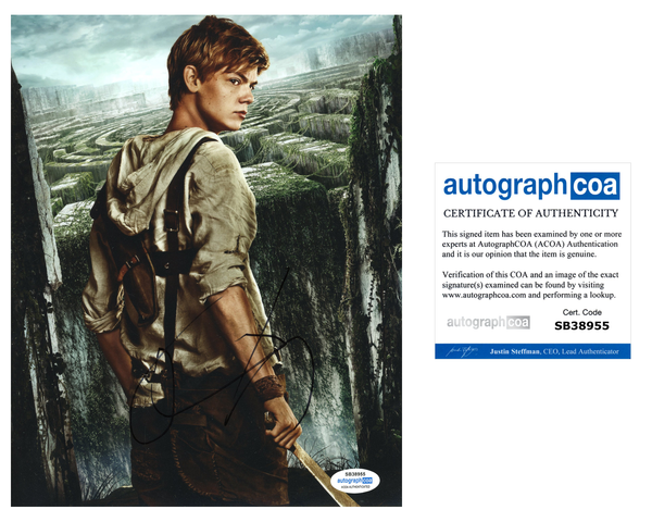 Thomas Brodie Sangster Maze Runner Signed Autograph 8x10 Photo ACOA