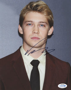 Joe Alwyn Signed Autograph 8x10 Photo ACOA