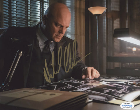 Michael Chiklis Gotham Signed Autograph 8x10 Photo ACOA