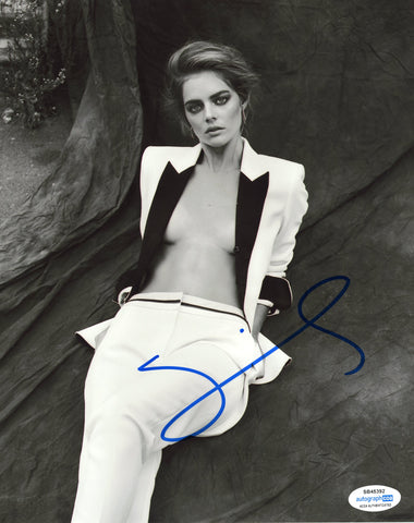 Samara Weaving Sexy Signed Autograph 8x10 Photo ACOA