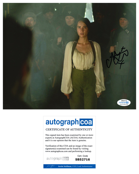 Jessie Mei Li Shadow and Bone Signed Autograph 8x10 Photo ACOA