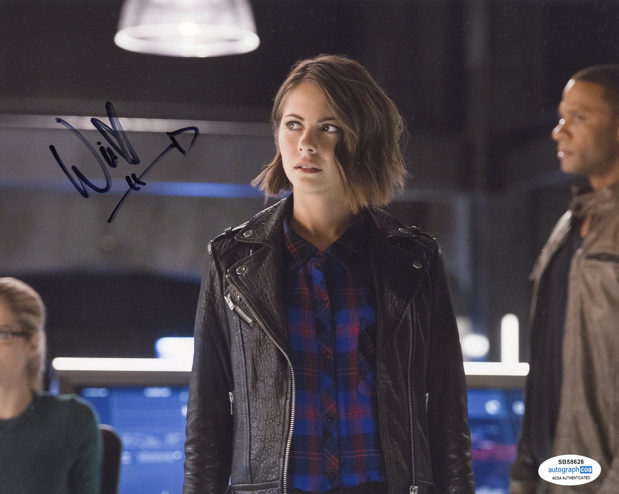 Willa Holland Arrow Signed Autograph 8x10 Photo ACOA