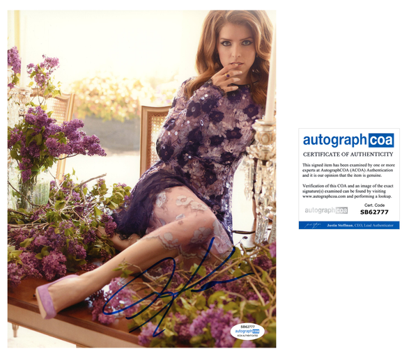 Anna Kendrick Sexy Signed Autograph 8x10 Photo ACOA