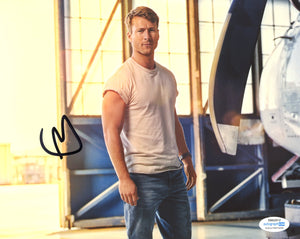 Glen Powell Top Gun Signed Autograph 8x10 Photo ACOA