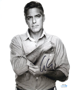 George Clooney Batman & Robin Signed Autograph 8x10 Photo ACOA