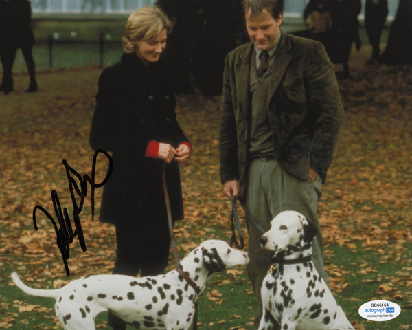 Joely Richardson 101 Dalmatians Signed Autograph 8x10 Photo ACOA