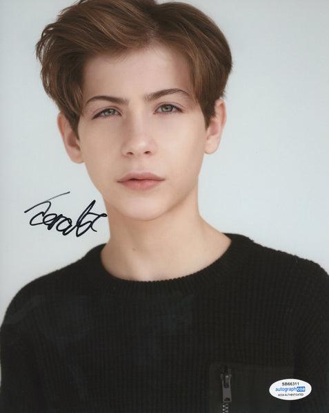 Jacob Tremblay Signed Autograph 8x10 Photo ACOA