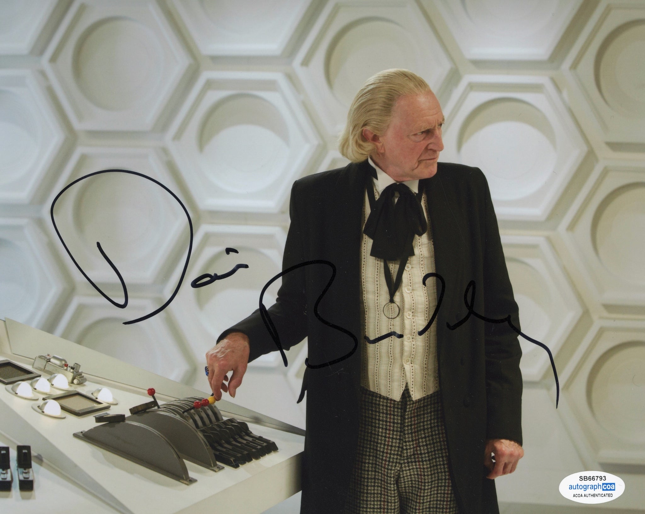 David Bradley Doctor Who Signed Autograph 8x10 Photo ACOA