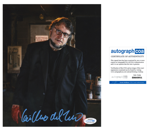 Guillermo Del Toro Hellboy Signed Autograph 8x10 Photo ACOA