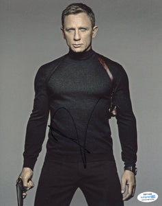 Daniel Craig Bond Signed Autograph 8x10 Photo ACOA