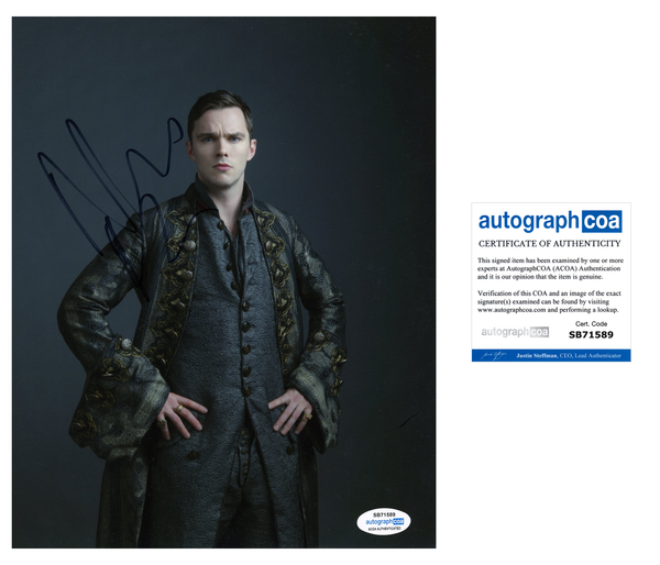 Nicholas Hoult The Great Signed Autograph 8x10 Photo ACOA