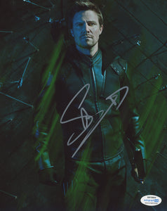 Stephen Amell Arrow Signed Autograph 8x10 photo ACOA