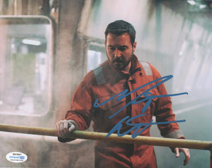 Martin Compston The Rig Signed Autograph 8x10 Photo ACOA