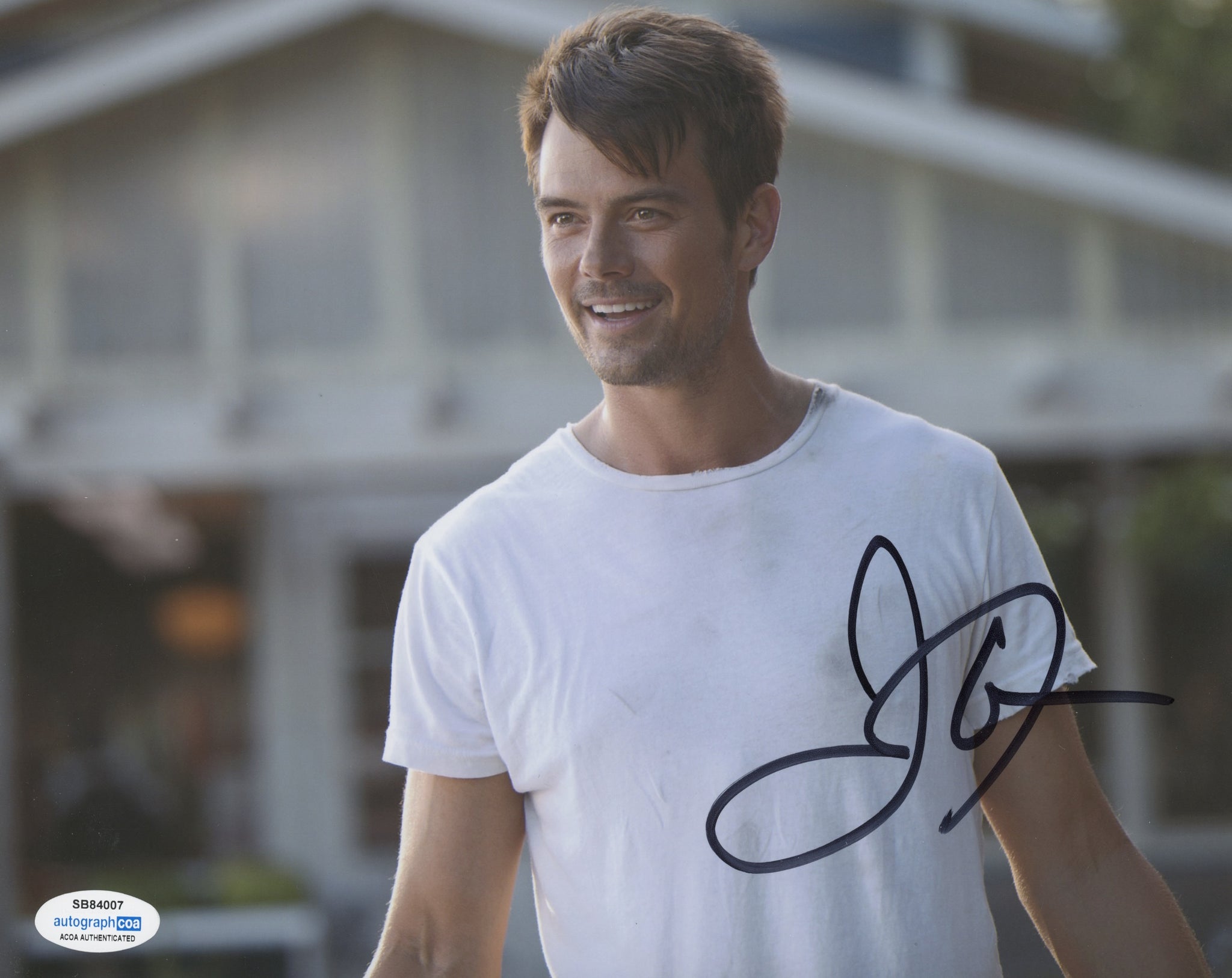 Josh Duhamel Signed Autograph 8x10 Photo ACOA