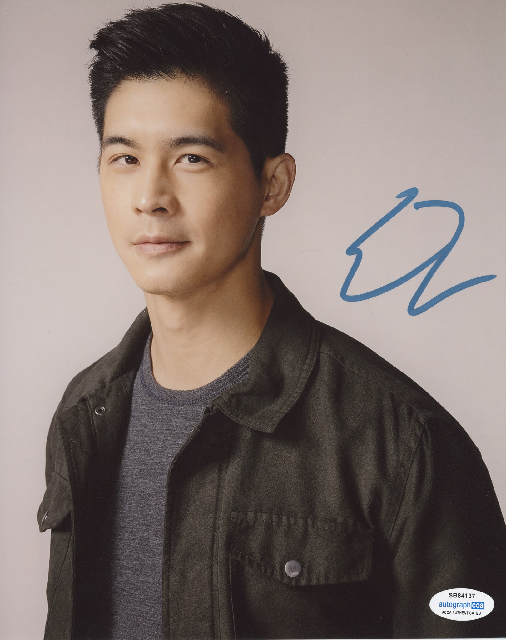 Eddie Liu Kung Fu Signed Autograph 8x10 Photo ACOA