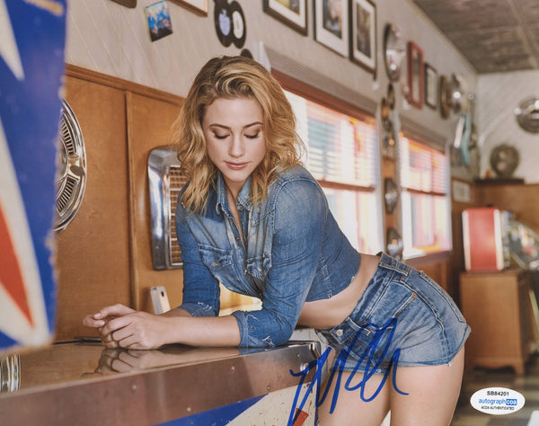 Lili Reinhart Riverdale Signed autograph 8x10 Photo ACOA