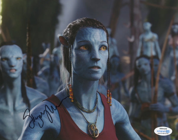 Sigourney Weaver Avatar Signed Autograph 8x10 Photo ACOA