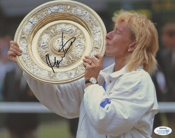Martina Navratilova Tennis Signed Autograph 8x10 Photo ACOA