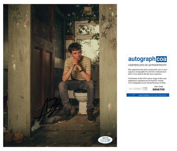 Asa Butterfield Sex Education Signed Autograph 8x10 Photo ACOA