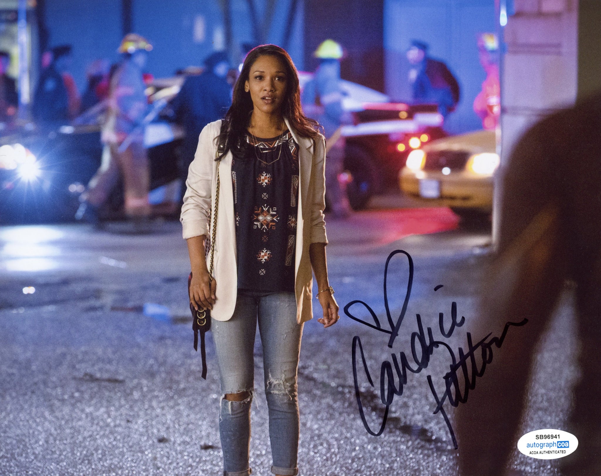 Candice Patton Flash Signed Autograph 8x10 Photo ACOA