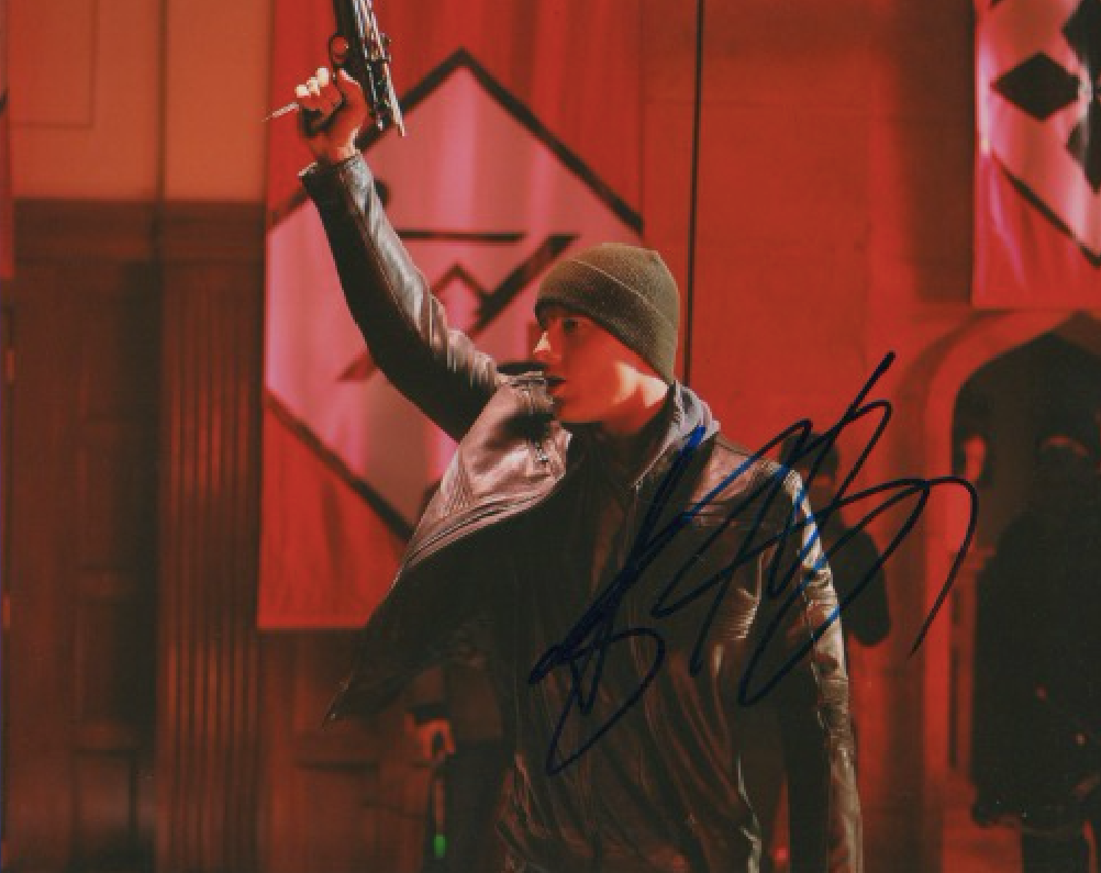 Justin Hartley Smallville Signed Autograph 8x10 Photo #5 - Outlaw Hobbies Authentic Autographs