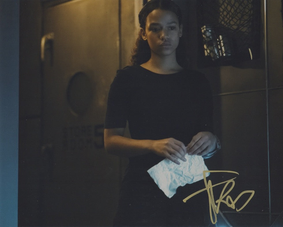 Taylor Russell Lost in Space Signed Autograph 8x10 Photo  #13 - Outlaw Hobbies Authentic Autographs