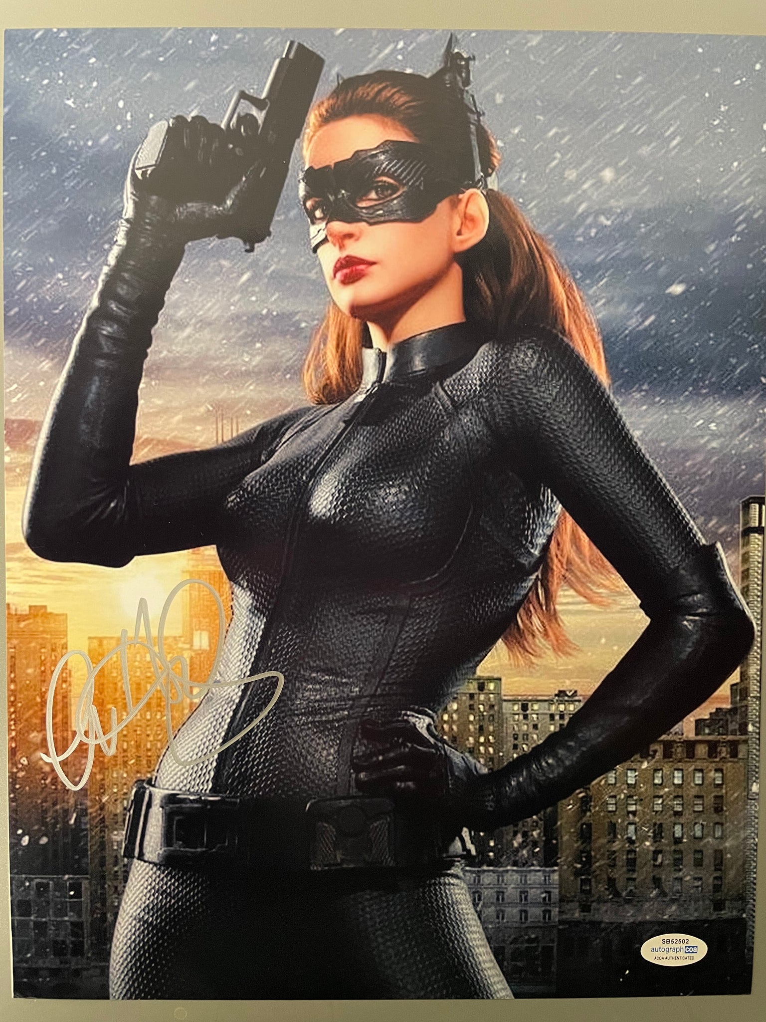 Anne Hathaway Dark Knight Signed Autograph 11x14 Photo ACOA